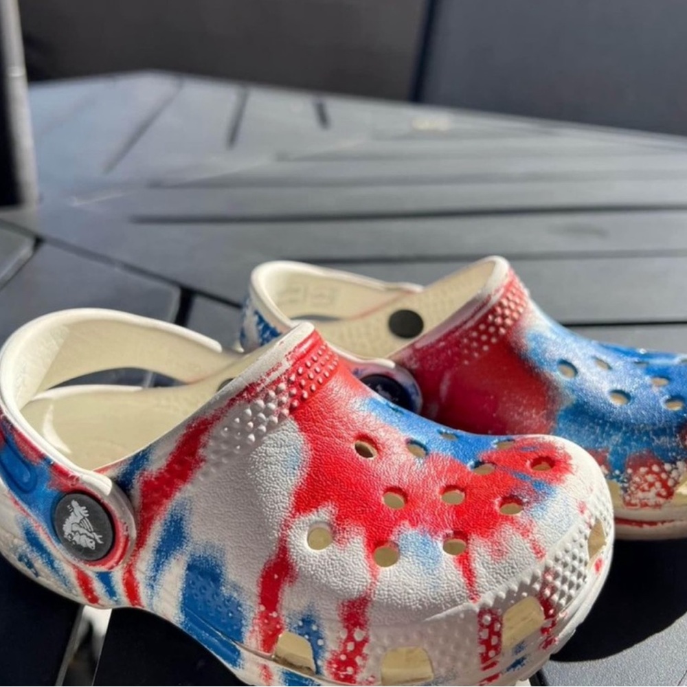 Croc’s 🐊 C7 $10